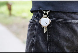 Bluetooth Tracker Key Finder zambeel